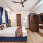 Fabhotel Golden Eye Inn