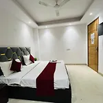 Hotel C 5 Hauz Khas