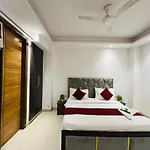 Hotel C 5 Hauz Khas