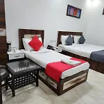 Hotel Grand Marina