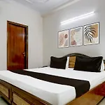 Hotel O Golden