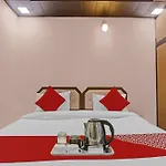 Oyo 90274 Hotel Knight Inn