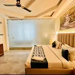 Hotel De Grand Villa By Igi Airport