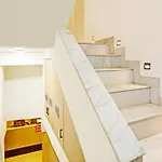 Hotel O Plush Homes