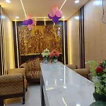 Family Hotel -1 Min Walk In Nizamuddin Railway Station