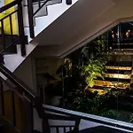 Mantra Amaltas