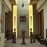 Lavish Inn