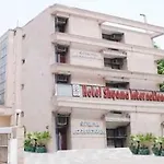 Hotel Shyama International