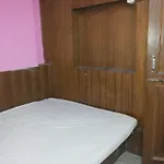 Mahesh Guest House