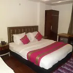Hotel Cabana @ Pahar Ganj
