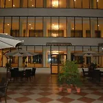 Janpath Guest House