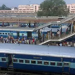 Hotel De Holiday International @ New Delhi Station