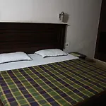Jeraths Villa Bed And Breakfast