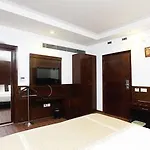 Oyo Rooms Malviya Nagar Market