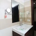 Oyo Rooms Malviya Nagar Market