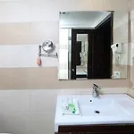 Oyo Rooms Malviya Nagar Market