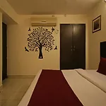 Oyo 630 Hotel Innova Homes