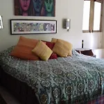Nina Kochhar\'S Homestay