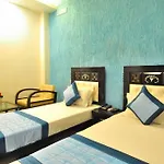 Hotel Vardhmaan