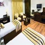 Hotel Parkland, Sufderjang Enclave