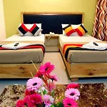 Flagship 9046 Hotel Metro Star