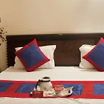 Oyo Rooms Hazrat Nizamuddin Railway Station 2