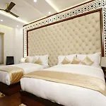 Hotel Mgm Residency