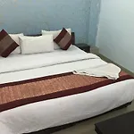 Airport Hotel Sunrise Blue