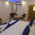Airport Hotel Mahal