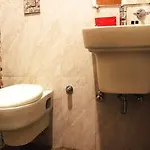 Oyo Rooms Paharganj Near Bikaner Sweets