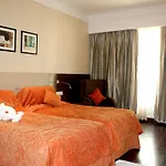 The Golden Palms Hotel & Spa, Delhi