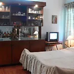 Petite Homestays