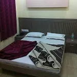 Hotel S B Inn