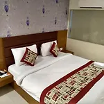Hotel Airport D\'Capitol