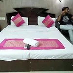 Airport Hotel Noratan Palace