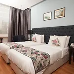 Hotel Athena