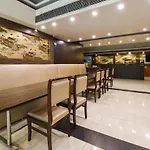 Oyo Flagship 18940 Hotel Swathi