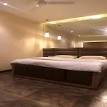 Solitaire Hotel