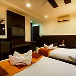 Hotel Amaltas International - Delhi-16