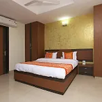 Oyo 8481 Le Tara Residency
