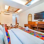 Fabhotel Ashu Palace Karol Bagh