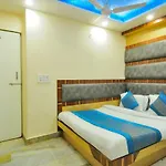 Hotel Lahorimal Deluxe