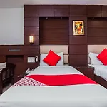 Hotel Tryfena