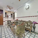Collection O 74947 Maya Palace Mayapuri