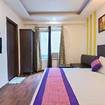 Hotel La Vista Delhi