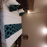 Krishna Inn