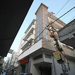 Oyo 9030 Hotel Delhi Airport Plaza