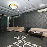Oyo 9030 Hotel Delhi Airport Plaza