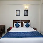 Oyo 11352 Hotel Shanti Villa