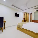 Airport Hotel Daya Capitol
